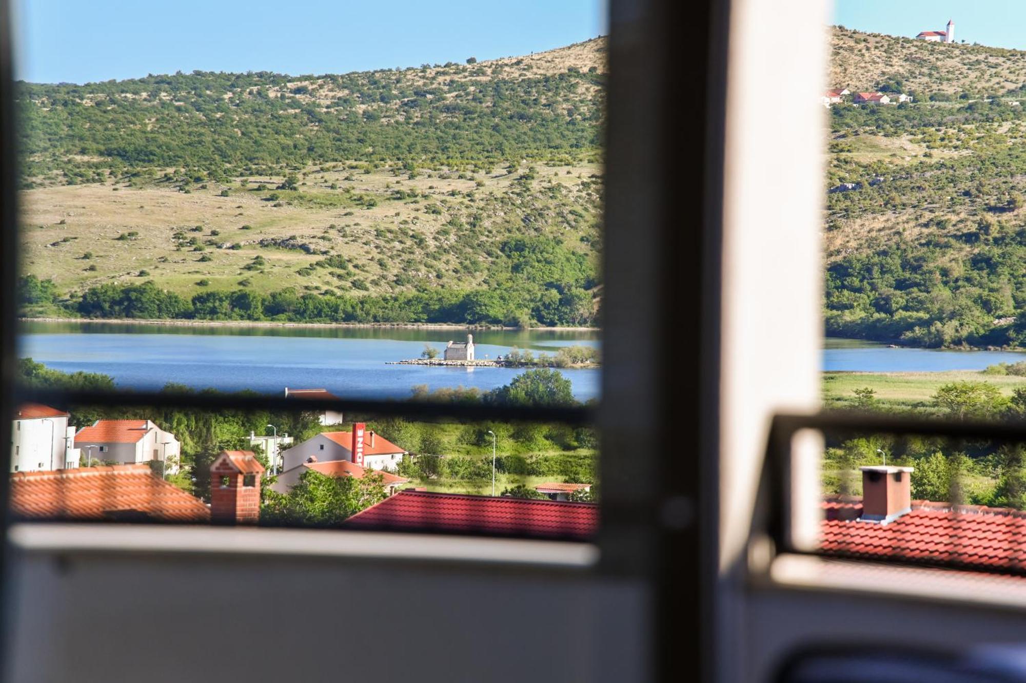 Veliki Apartman Petra Posedarje Habitación foto