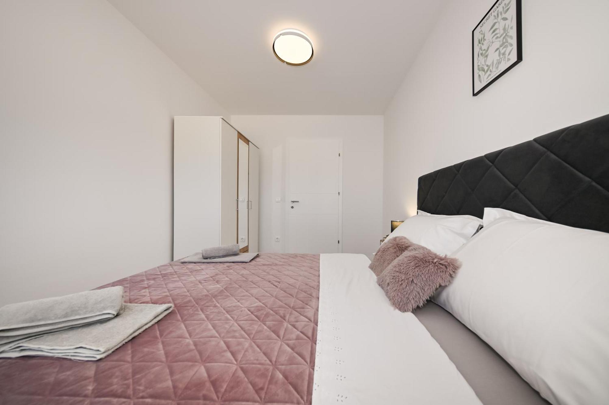 Veliki Apartman Petra Posedarje Habitación foto